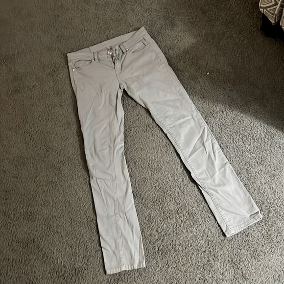 BCBG Maxazria jeans - Picture 1 of 4